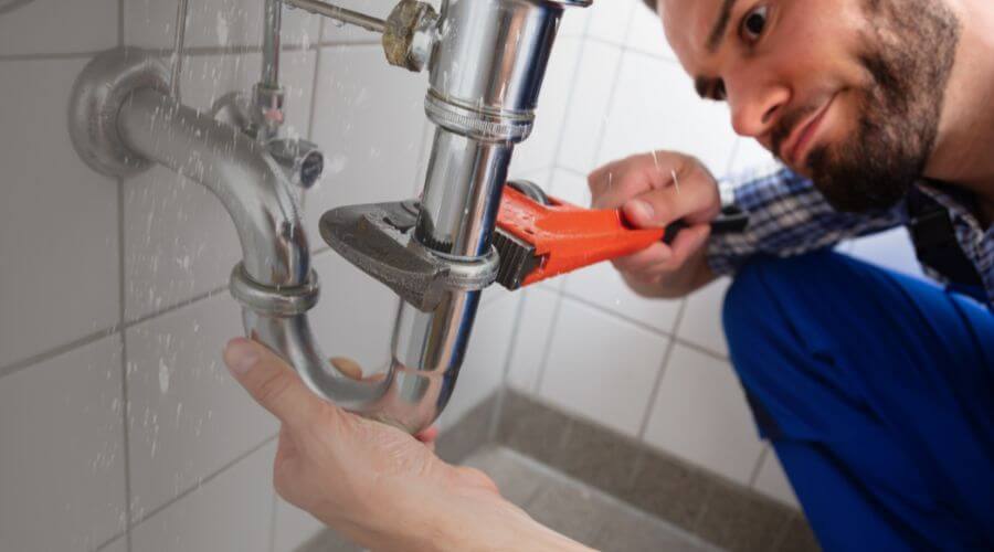 Local tankless water heater installation in White Lake, SD